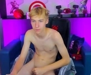 adam_pricee is a 19 year old male webcam sex model.