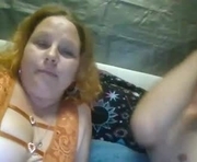 stitchsunshine85 is a  year old couple webcam sex model.