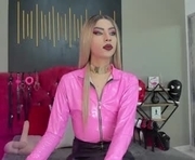 briianawhite is a 21 year old shemale webcam sex model.