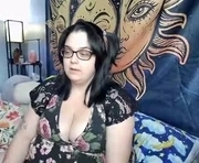 fatforestfairy is a 27 year old female webcam sex model.