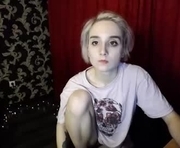 candy_wandy is a 19 year old female webcam sex model.