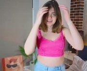 philomenaharbold is a 18 year old female webcam sex model.