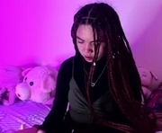 x_lau is a 19 year old female webcam sex model.