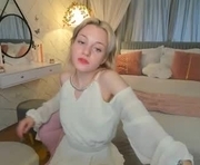 passionprincesss is a 20 year old female webcam sex model.