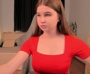 star_trail is a 18 year old female webcam sex model.