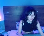 alisse_martins is a 20 year old female webcam sex model.