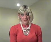 dianeheels is a 57 year old shemale webcam sex model.