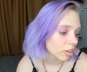 cainnancyn is a 19 year old couple webcam sex model.