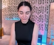 cute_chus is a 20 year old female webcam sex model.