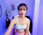 akaza_hakuji_ is a 18 year old female webcam sex model.