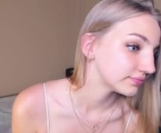 ouch_may is a 18 year old female webcam sex model.