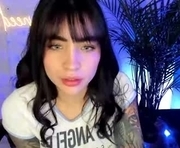 taniigaa is a 23 year old female webcam sex model.