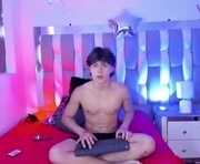 andrew_salvatoresk8 is a 18 year old male webcam sex model.