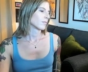 cassie_bassie is a 31 year old shemale webcam sex model.