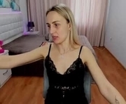 maryrick is a 31 year old female webcam sex model.