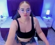 isabella_dominguezz is a 26 year old female webcam sex model.