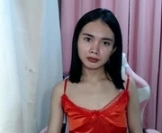 imyourloveypinay is a 21 year old female webcam sex model.