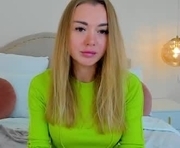 susanblare is a 32 year old female webcam sex model.