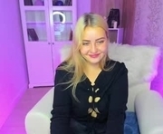 ashley__rous is a 25 year old female webcam sex model.