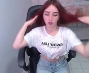 maily_t is a  year old female webcam sex model.