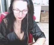 maturekate is a 49 year old female webcam sex model.