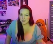 canndy_new is a 32 year old female webcam sex model.