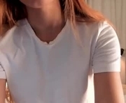 annishanners is a 18 year old female webcam sex model.