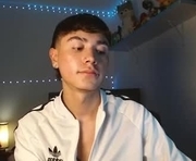 im_juanda is a  year old male webcam sex model.