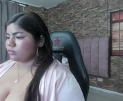 lissa_curvyx is a 21 year old female webcam sex model.