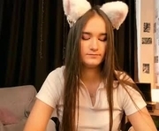 star_line is a 18 year old female webcam sex model.