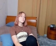 mollybeatrix is a 18 year old female webcam sex model.