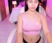 kiim_jonness is a 19 year old female webcam sex model.