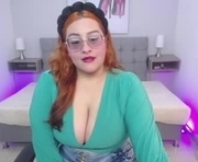 lilith_moux is a  year old female webcam sex model.