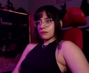 lililiu is a 20 year old female webcam sex model.