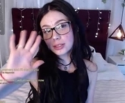 salome1_gh is a 99 year old female webcam sex model.