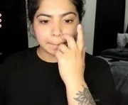 kimmiakiss22 is a  year old female webcam sex model.