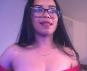 keiravibes is a  year old female webcam sex model.