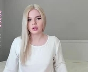 olivia_garden is a 22 year old female webcam sex model.