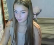 favorite_lovely_geneva is a 19 year old female webcam sex model.