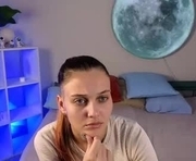 sonya__bladee is a 20 year old female webcam sex model.