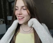 udeledelmoref is a 18 year old female webcam sex model.