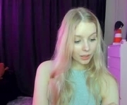 sexy_misses19 is a 18 year old female webcam sex model.