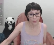 lena_flynn is a 43 year old female webcam sex model.