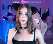 alice__grant is a 21 year old female webcam sex model.