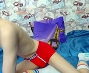 bobrikgay is a 18 year old male webcam sex model.