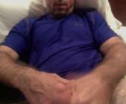 bignjakd6 is a 44 year old male webcam sex model.