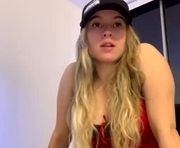 yourbitch_69 is a  year old female webcam sex model.