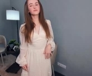 chillsea is a 18 year old female webcam sex model.