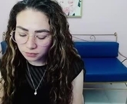 luisa_mourfor is a 34 year old female webcam sex model.