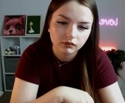 alexaohnight is a 25 year old female webcam sex model.